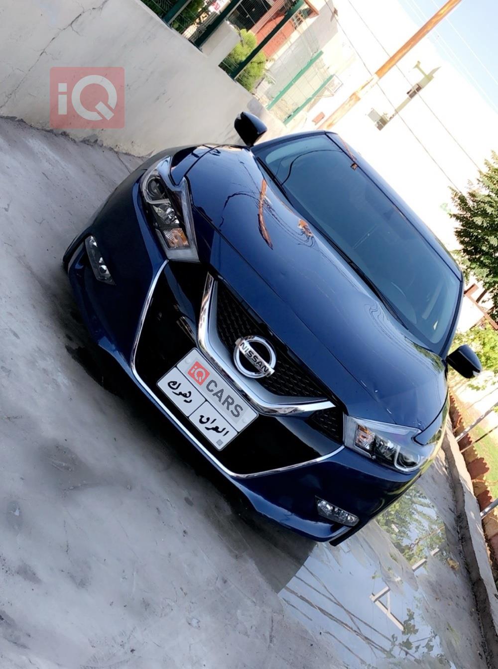 نيسان ماكسيما